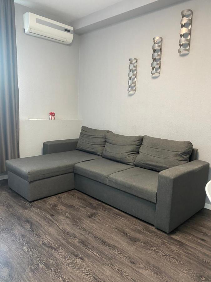 Appartement Turul Luxury Apartman à Tatabánya Extérieur photo